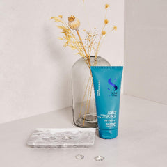 Alfaparf Milano Semi Di Lino Curls Enhancing Conditioner for Wavy and Curly Hair