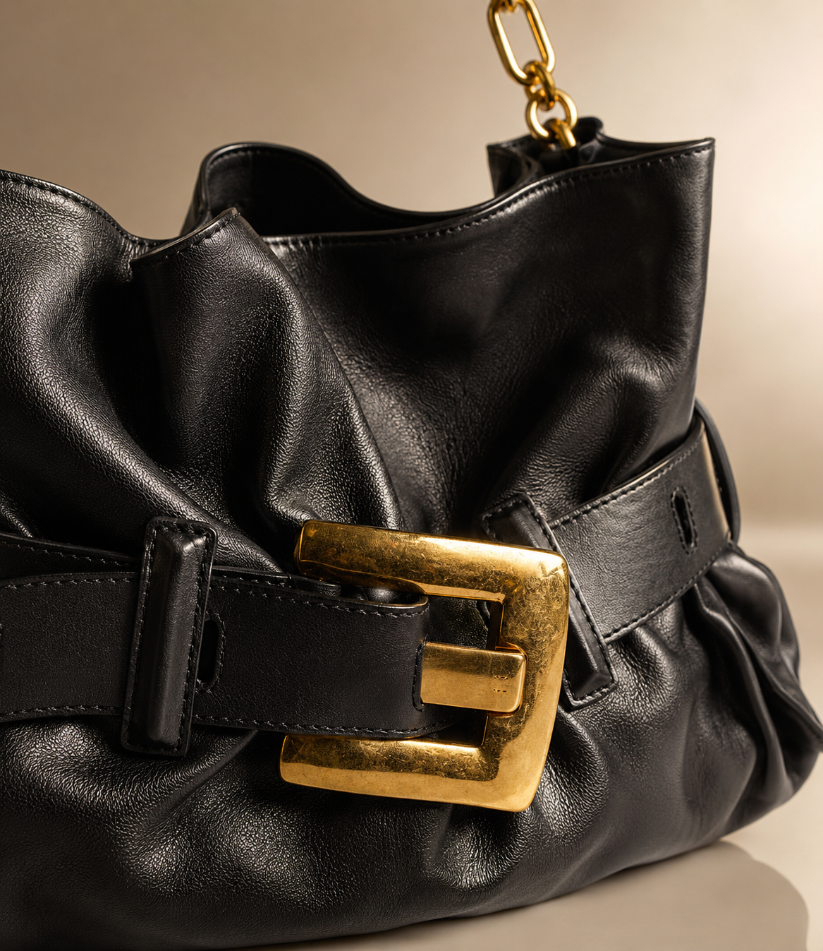 Medium Anthem bag in calfskin leather